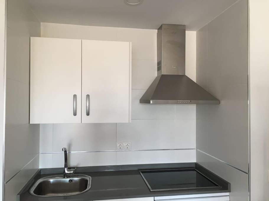 Moderno Apartamento En Bahia Sur ซานเฟร์นันโด ภายนอก รูปภาพ
